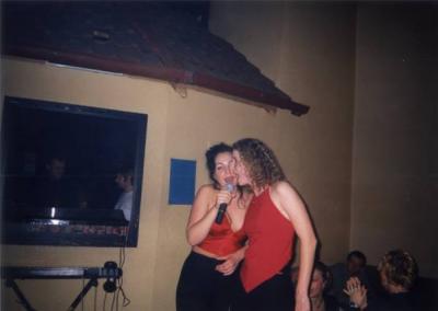 Vystoupení skupiny Bass Systém v nonstop baru Petrovice