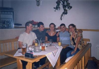 Vystoupení skupiny Bass Systém v restauraci Na Šumavě Žleby